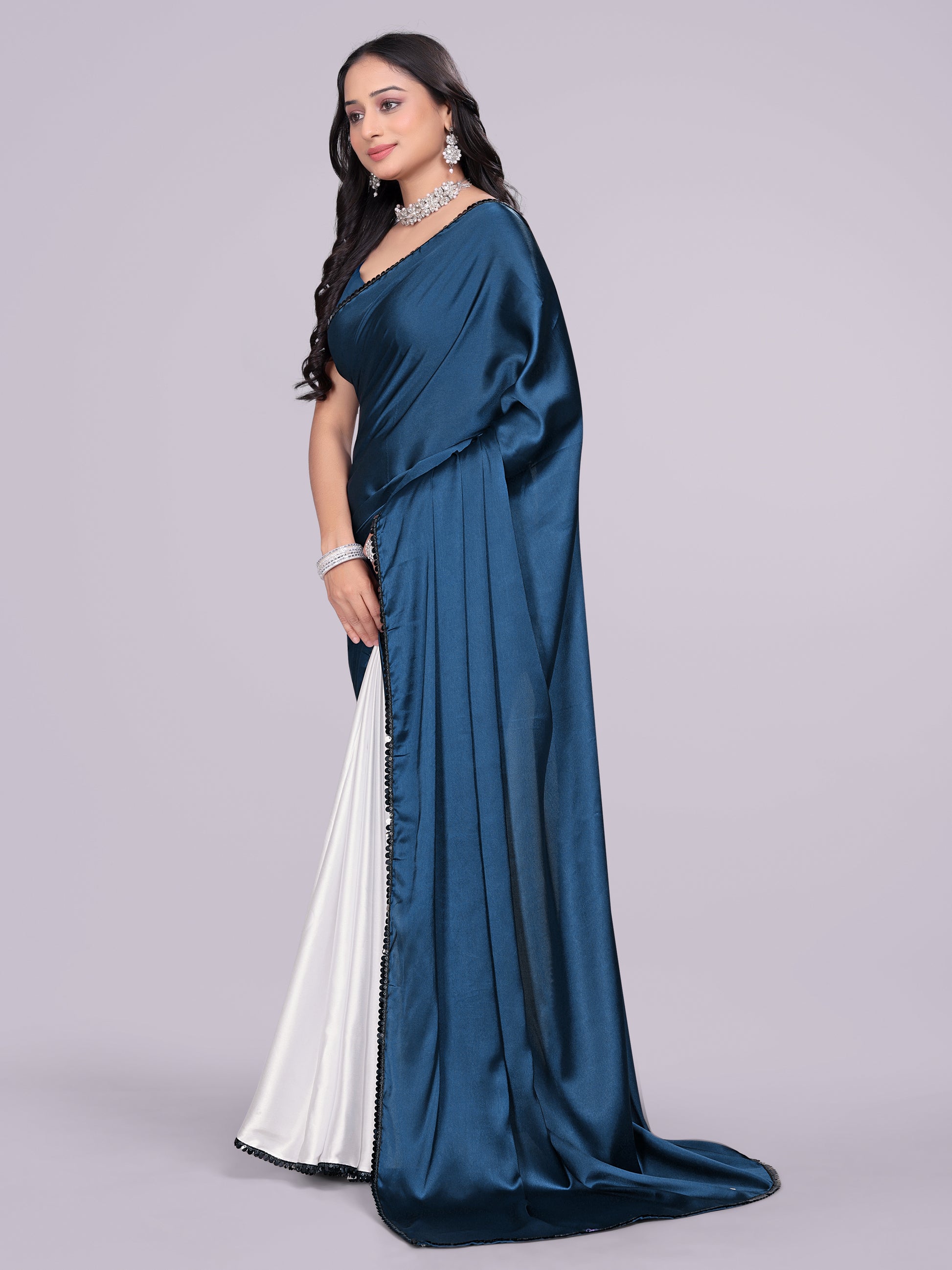 navy blue white - half white