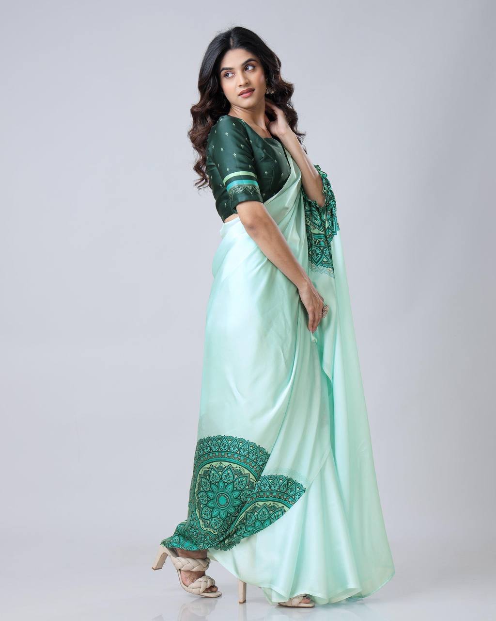 Hands-Free Ready to Wear Saree (Green Color)