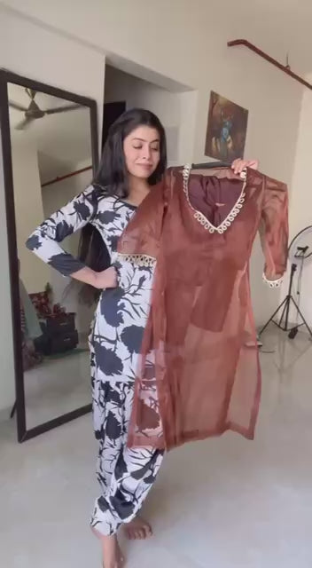 New Summer Collection: 3-Piece Mirror Lace Kurti Set